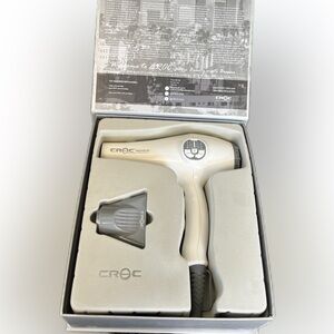 Croc Premium IC Digital Hair Dryer Color:white